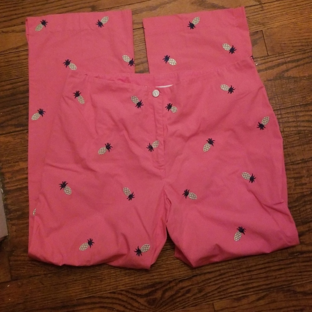 Pineapple capris!